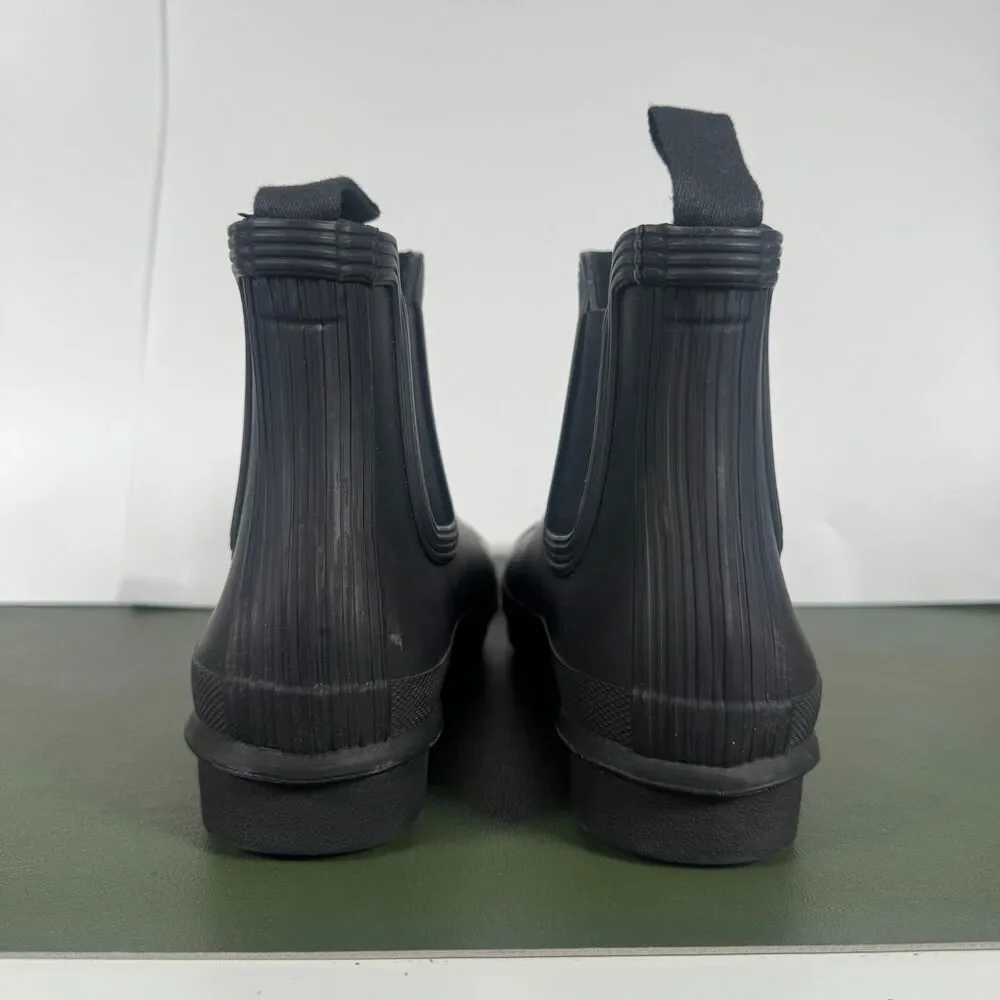 Hunter Black Ankle Rain Boots Rubber Waterproof Pull On Logo Women's Size 8